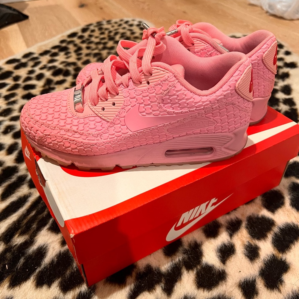 Pink Nike shoes